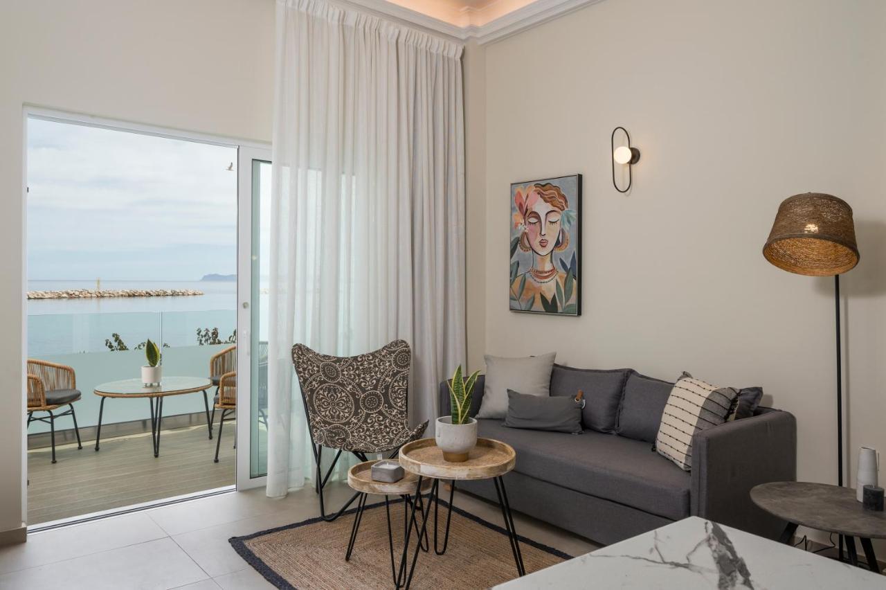 Kolymbari Sea Front Cozy Apartments Extérieur photo